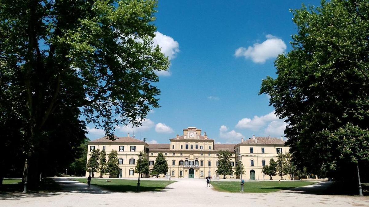 La Casa Nel Borgo Apartment Parma Ngoại thất bức ảnh